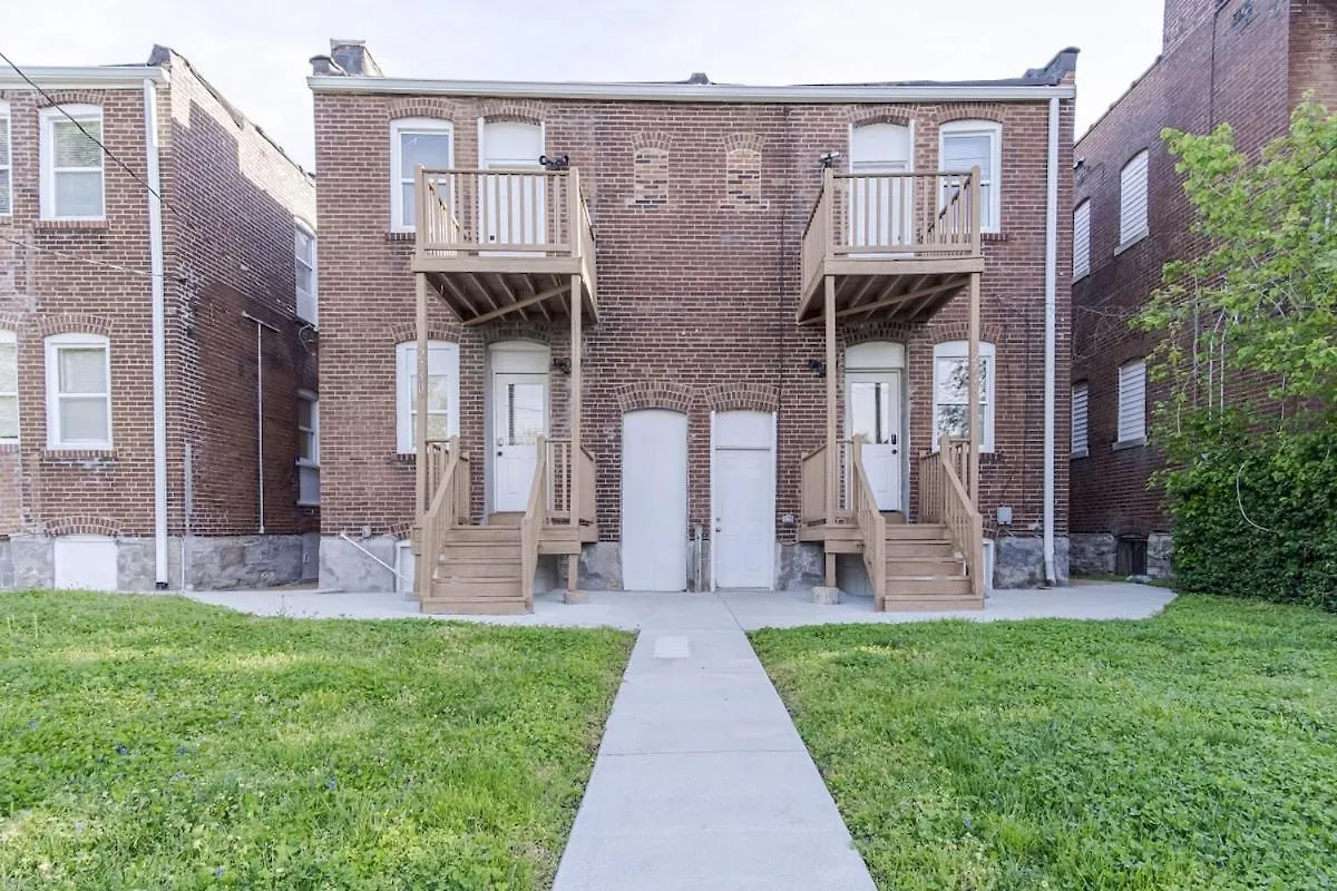 Holiday home Ann Avenue Charming 3 Bedroom Retreat Near Downtown St Louis Saint Louis United States